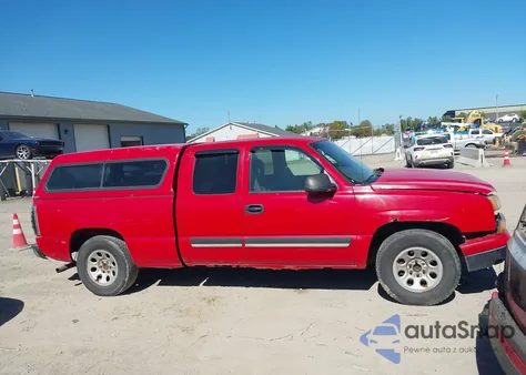 2005 Chevrolet Silverado 1500 Ls z USA, uszkodzony, nr VIN 1GCEC19Z55Z268890